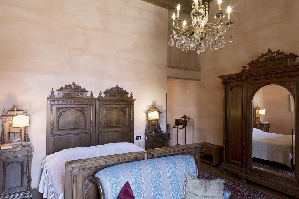 Hotel Locanda Dei Mai Intees Azzate Exterior photo