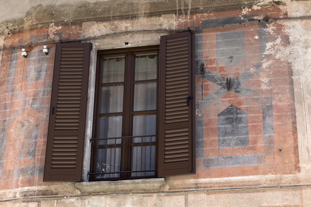 Hotel Locanda Dei Mai Intees Azzate Exterior photo