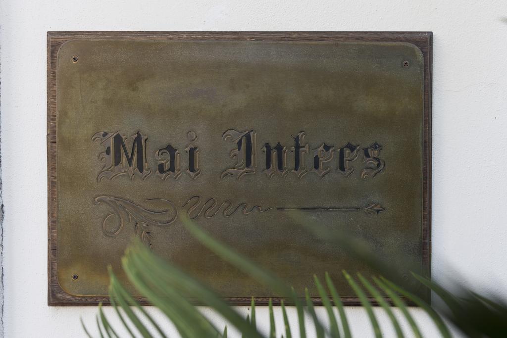 Hotel Locanda Dei Mai Intees Azzate Exterior photo