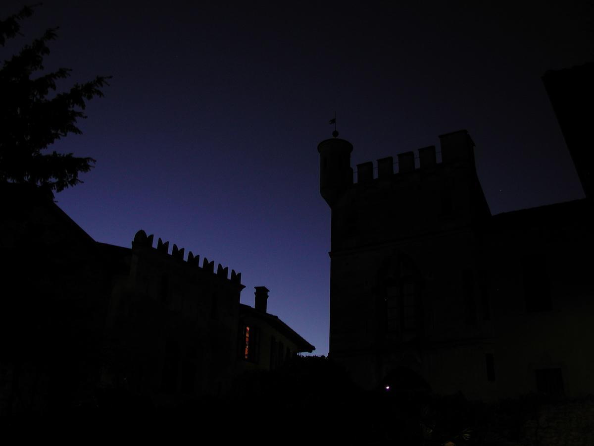 Hotel Locanda Dei Mai Intees Azzate Exterior photo